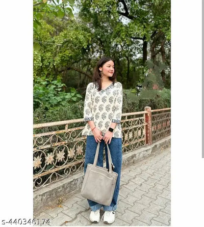 Women Trending Short Kurti